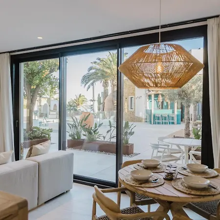 Miflow & 4* Miami Playa