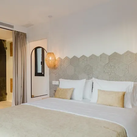 Miflow & Hotel 4*
