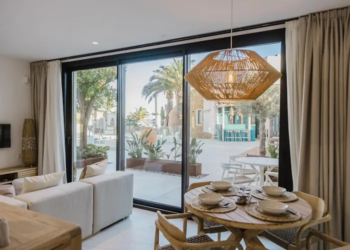 Miflow & 4* Miami Playa