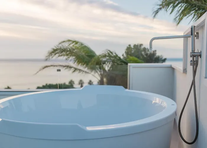 Miflow & 4* Miami Platja (Miami Playa)